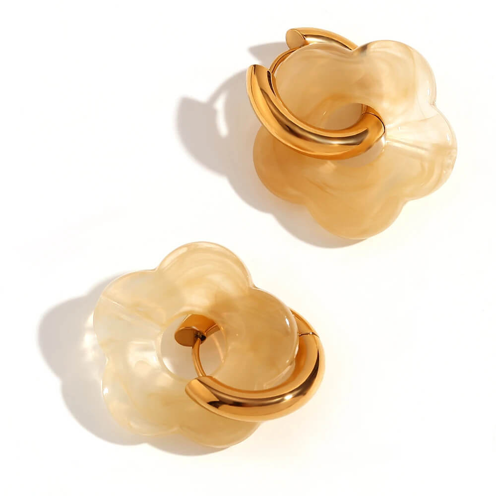 Acrylic Gold Flower Earrings in Sand.