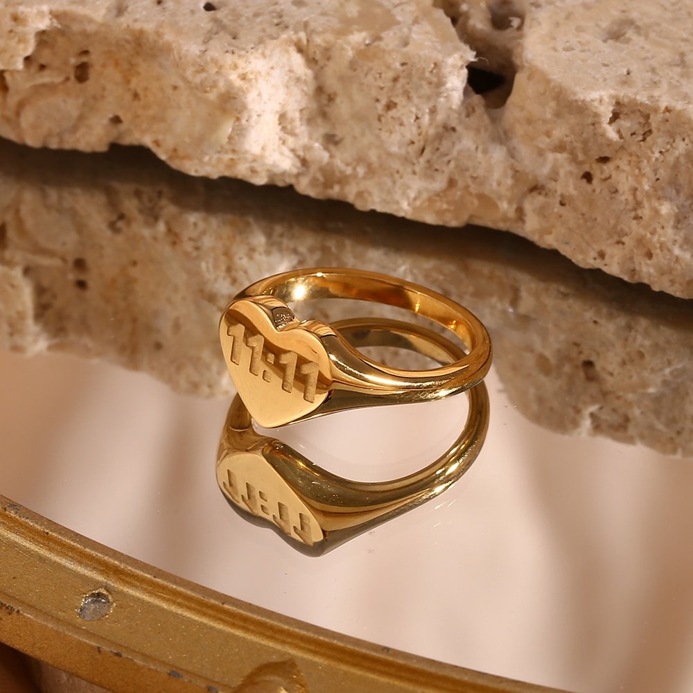 Full view of the 11:11 Gold Heart Ring.