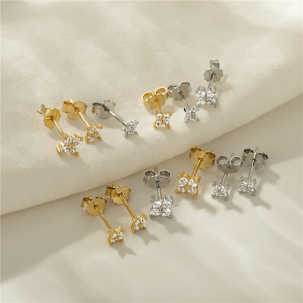 Sparkling Flower Studs