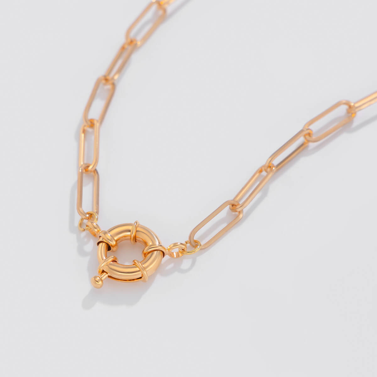 Closeup of the Front Clasp Gold Paperclip Necklace.