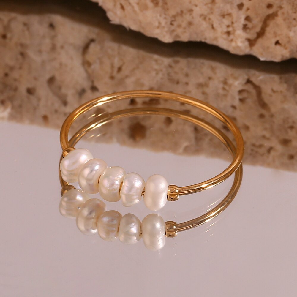 Closeup of the Organic Pearl Gold Ring.
