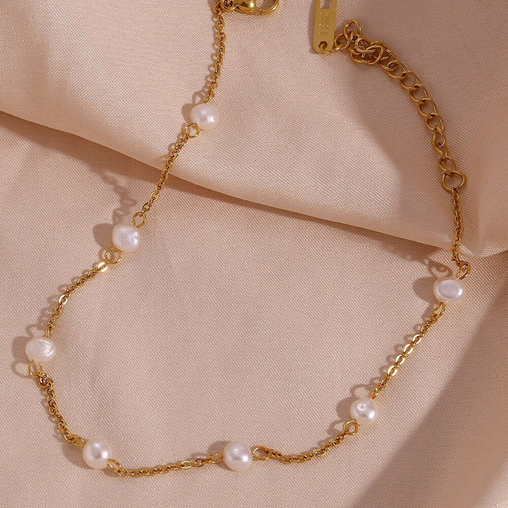 Closeup of the Pearl Chain Gold Anklet.