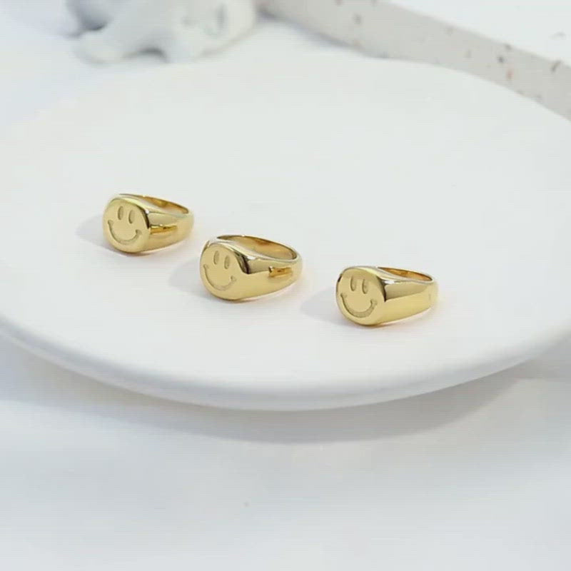 Gold Smiley Signet Ring – Pineal Vision Jewelry