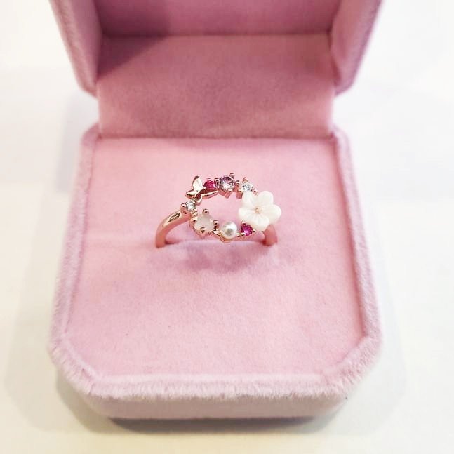 Pink ring deals