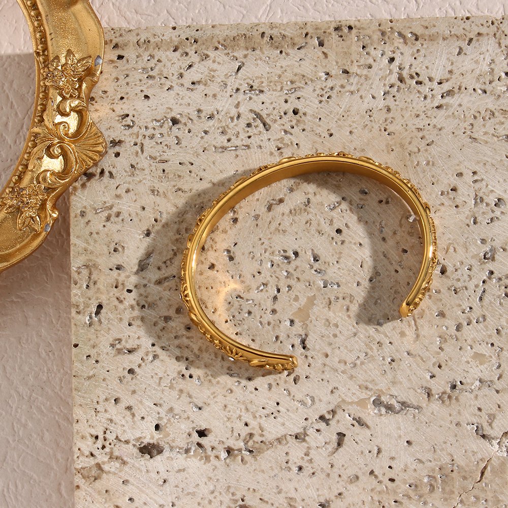 Top view of the Celeste Gold Bracelet.