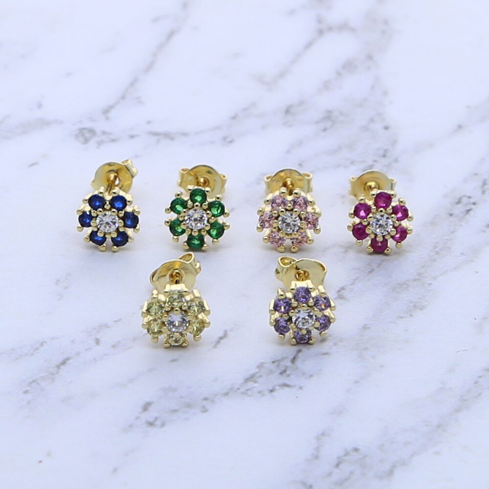 Cute colored CZ flower stud earrings.