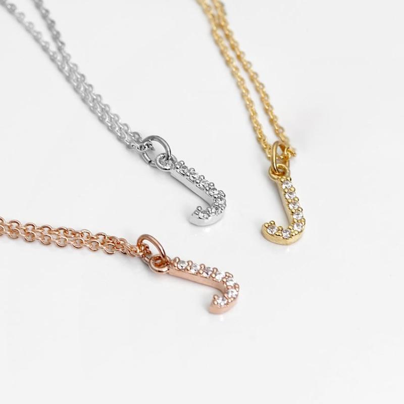 Closeup of the three metal color options; gold, rose gold and silver.