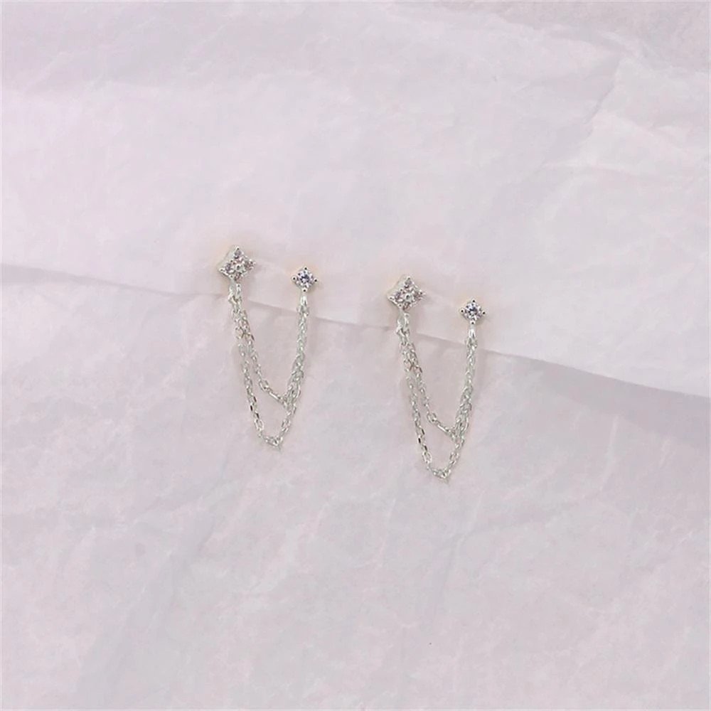 Double chain stud earrings.