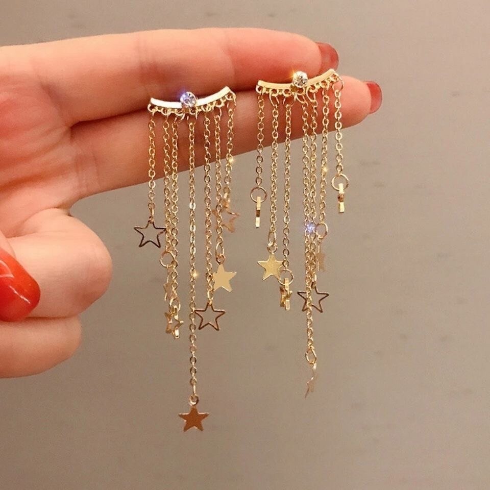 18K Gold Solid Star Shaped Diamond Earrings | Star earrings stud, Gold  diamond earrings, Gold earrings designs