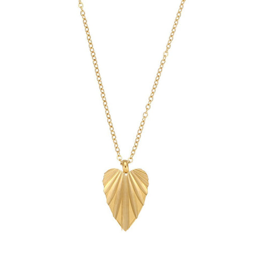 Heart Leaf Gold Necklace.