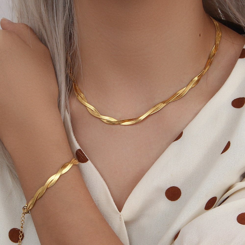 Gold Snake Chain Twist Bracelet