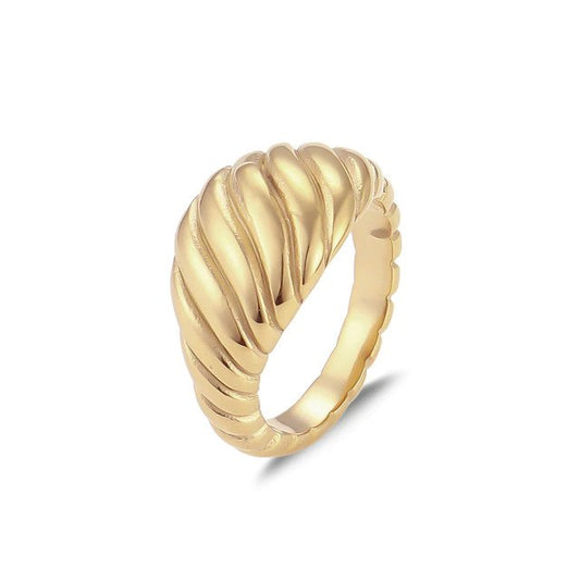 Swirl Croissant Gold Ring.