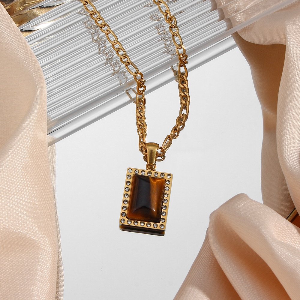 Closeup of the Tiger's Eye Rectangle Gold Necklace.